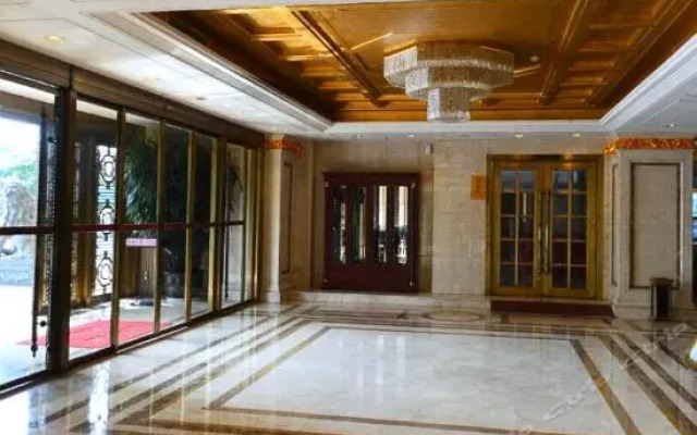 Jinou Hotel