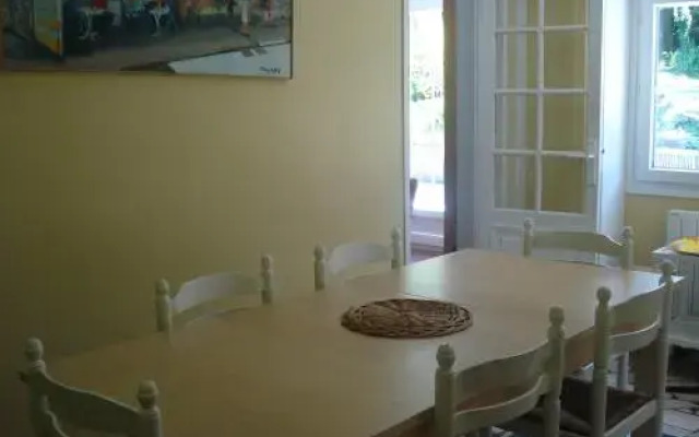 La Chaumière