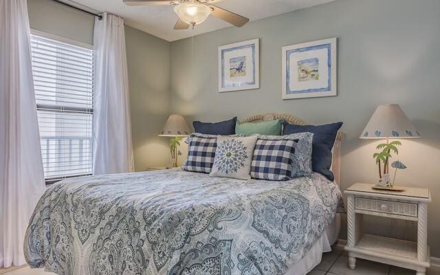 Island Winds West 775