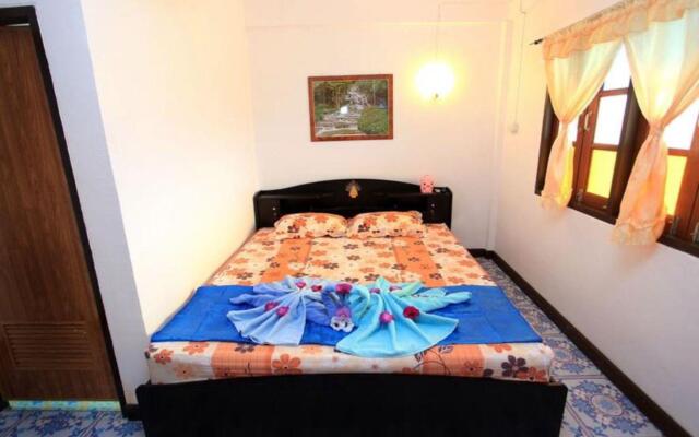 Baan Suan Tayida Homestay