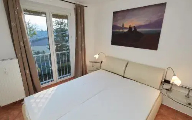 Ferienwohnung 4 Strandstraße 8 mit Balkon