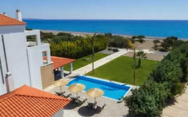 Gennadi Beach Villas - Waterfront Luxury Retreat with Private Beach