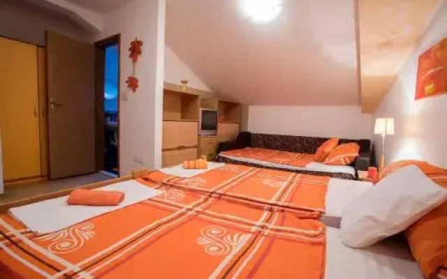 Nasa djeca Guesthouse