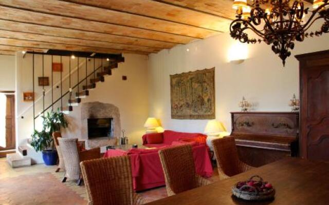 La Fauconnerie Du Roy