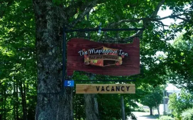 1854, The Maplegrove Inn