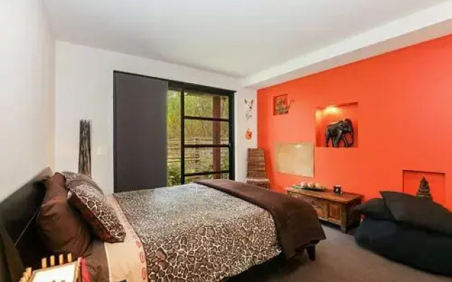 Silky Oaks Oasis - Surf Side