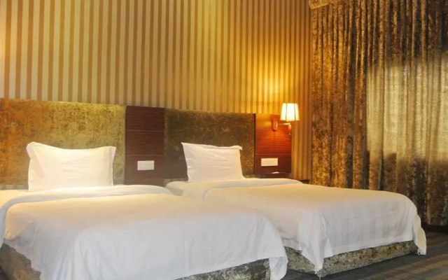 Shenzhen Junyi Mingdian Inn Xili