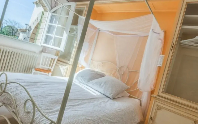 Villa B&B Via Domitia