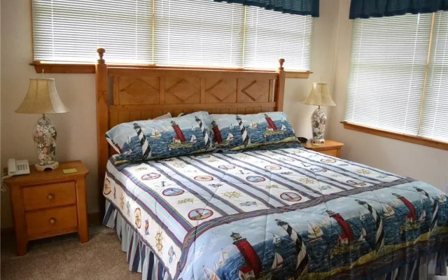 Hammock Village 25 4 Br home by RedAwning