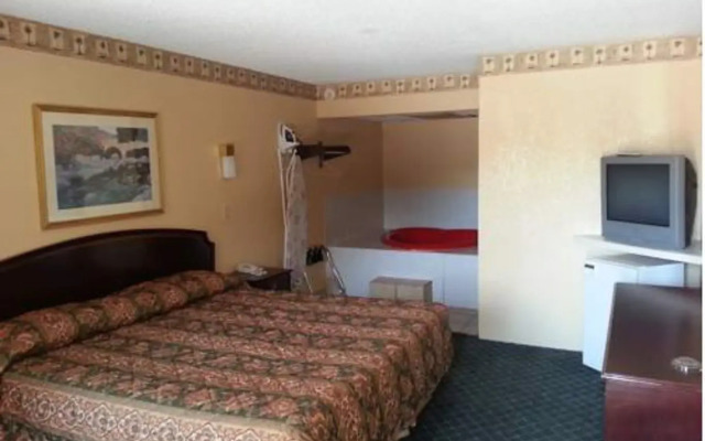 Tahlequah Motor Lodge