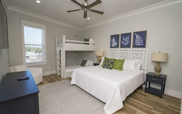 Orange Beach House East