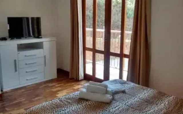 Recanto Camargo B & B
