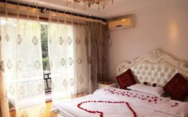 Xitang River Time Inn