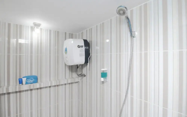 Airy Eco Syariah Cengkareng Taman Kosambi Barat C15 Jakarta