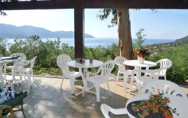 Residence Roc E Mare Tiuccia