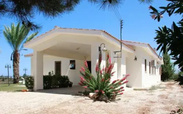 Zingas Villas