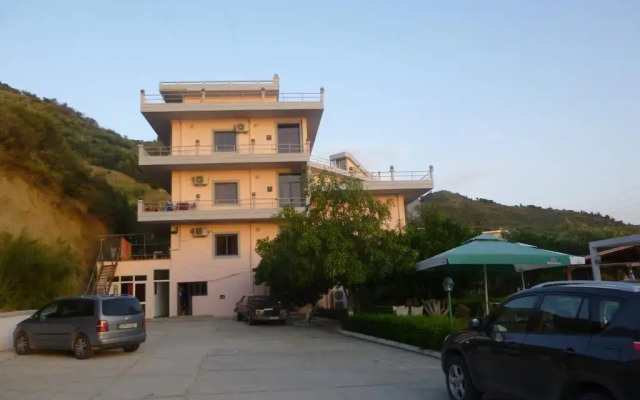 Hotel Pashai