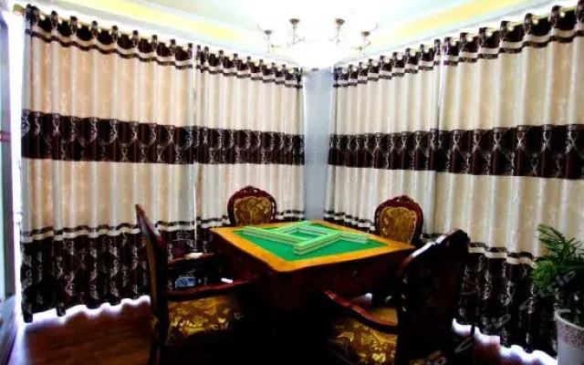 Super 8 Boutique Hotel (Langzhong store)