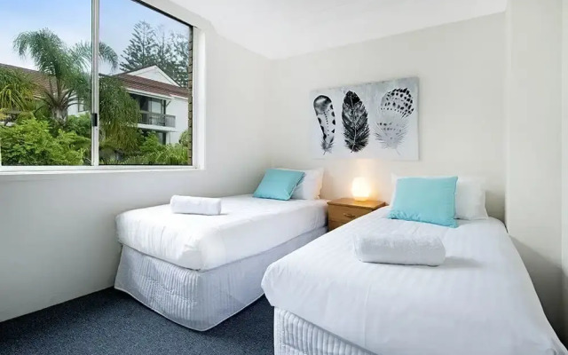 Beachside Unit Near Convention Centre