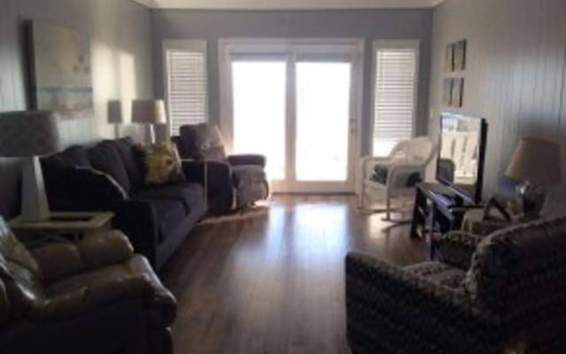 Seaside - 4 Br Home
