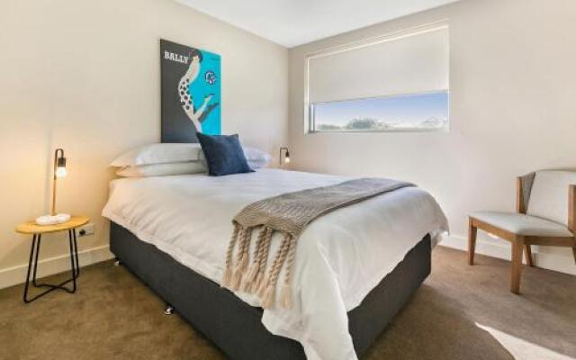 Salt 13 Luxury Apartment