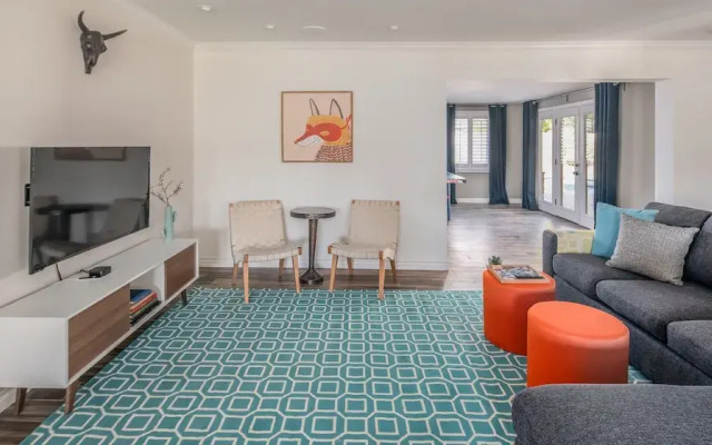 Spacious 3BR Pool by WanderJaunt