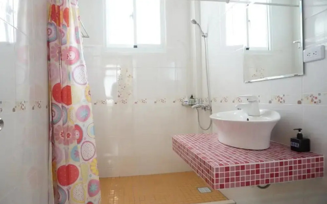 Summer Breeze B&B