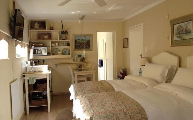 Chateau de Carolle B&B Guesthouse