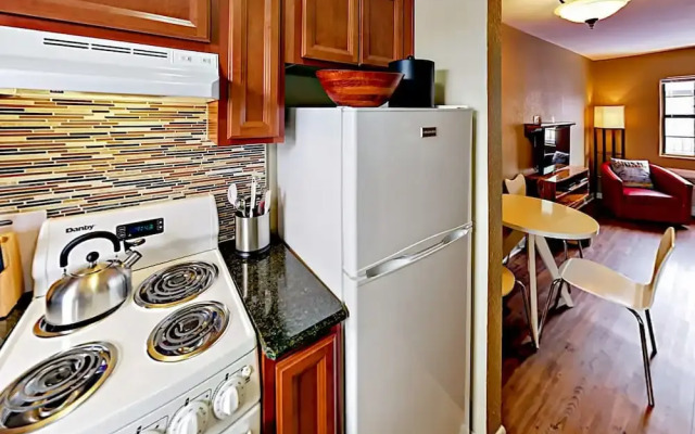 Landmark McMillin Court Apartment 16 by RedAwning