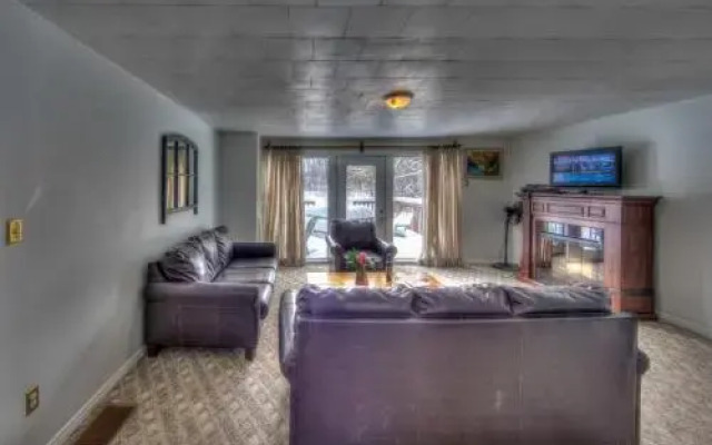 Blue Mountain Rentals - 5 Bed-Hot Tub