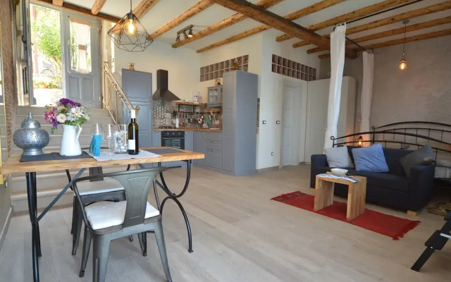 Arnolongo Sea View Studio