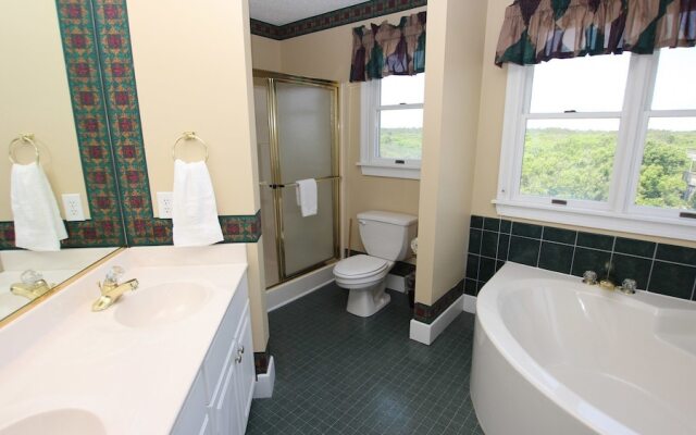 Atlantic Adventure - 6 Br Home