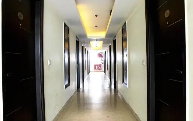 OYO Premium Noida Sector 66