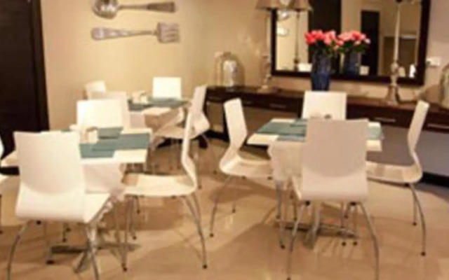 Nels River Guesthouse and Spa