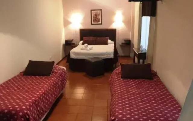 Hotel Neruda