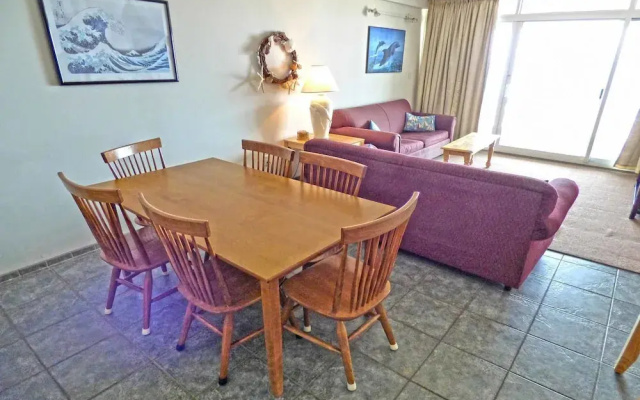 English Towers 506 2 Br condo by RedAwning