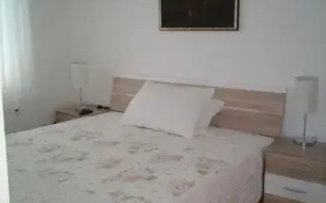 Jasmina Guesthouse