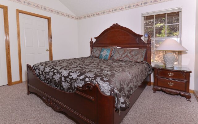 Life Of Luxury 12 - Eight Bedroom Cabin