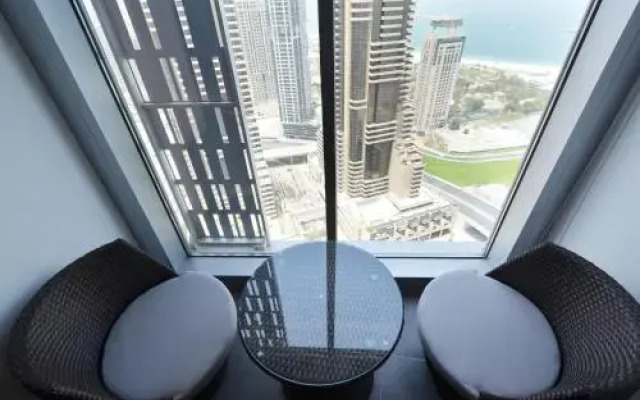 Key One Homes - Cayan Tower