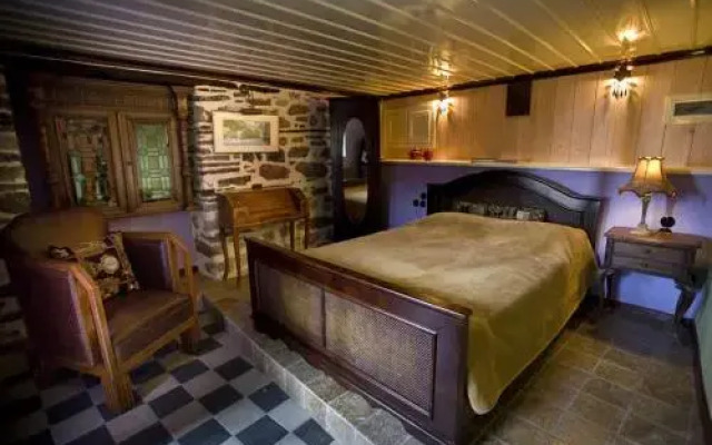 Art Deco Bed & Breakfast