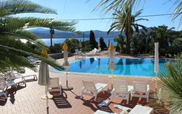 Residence Cala Dei Peducelli