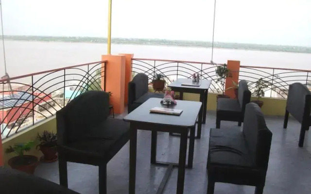 Shanti Guest House