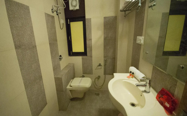 OYO 2263 Hotel Govinda Royal