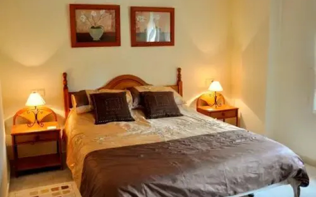 Costalita Beachfront Superior 2BD Apartment