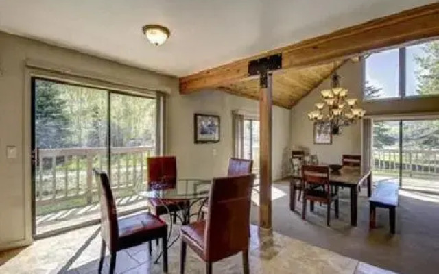 Ridgepoint Apartment