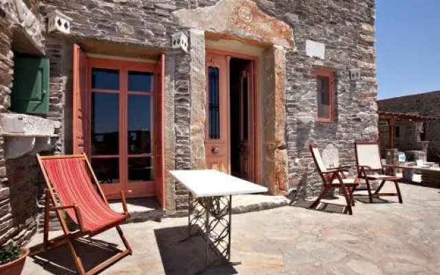 Tinos Habitart