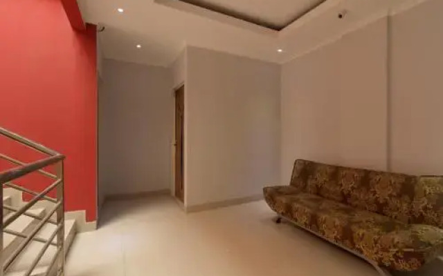 RedDoorz @ Jalan Bendungan Hilir