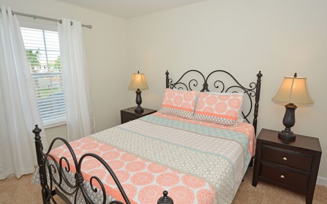 1586SW-Champion's Retreat