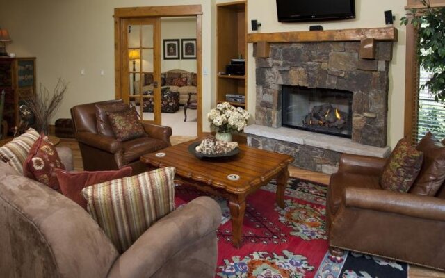 Settlers Lodge 203ST