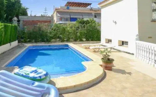 Villa Colari